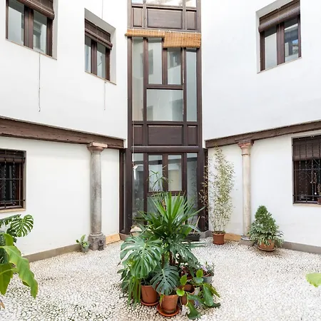 Luxury Puerta De La Alhambra Apartment *
